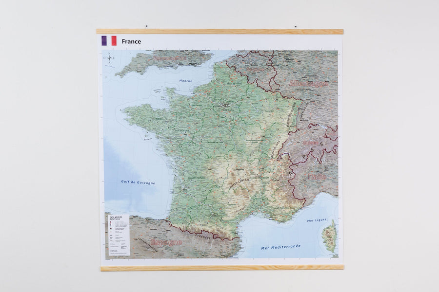 Carte murale plastifiée - France physique (100 x 100 cm), avec baguettes en bois | GeoMetro carte murale petit tube taux réduit GeoMetro 