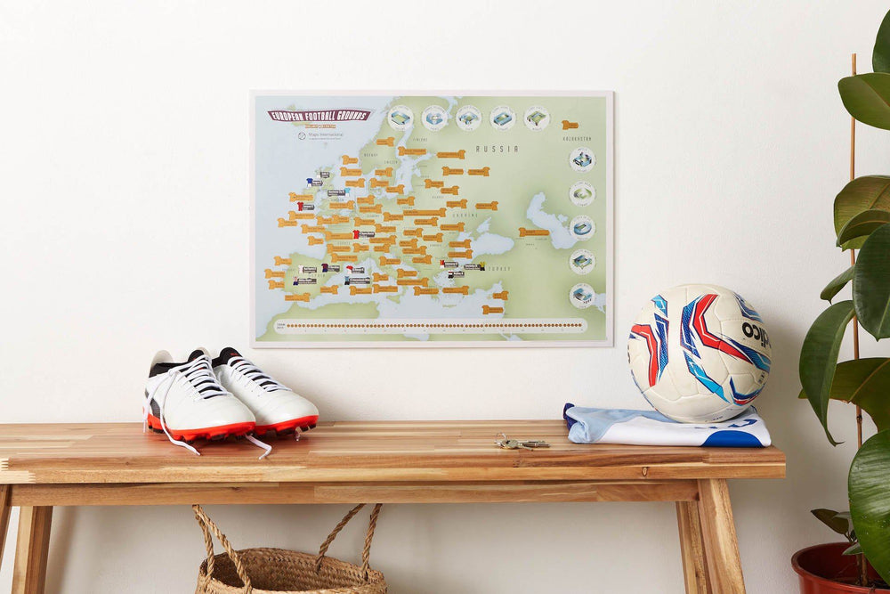 Carte murale à gratter (en anglais) - European Football Grounds | Maps International carte murale petit tube Maps International 